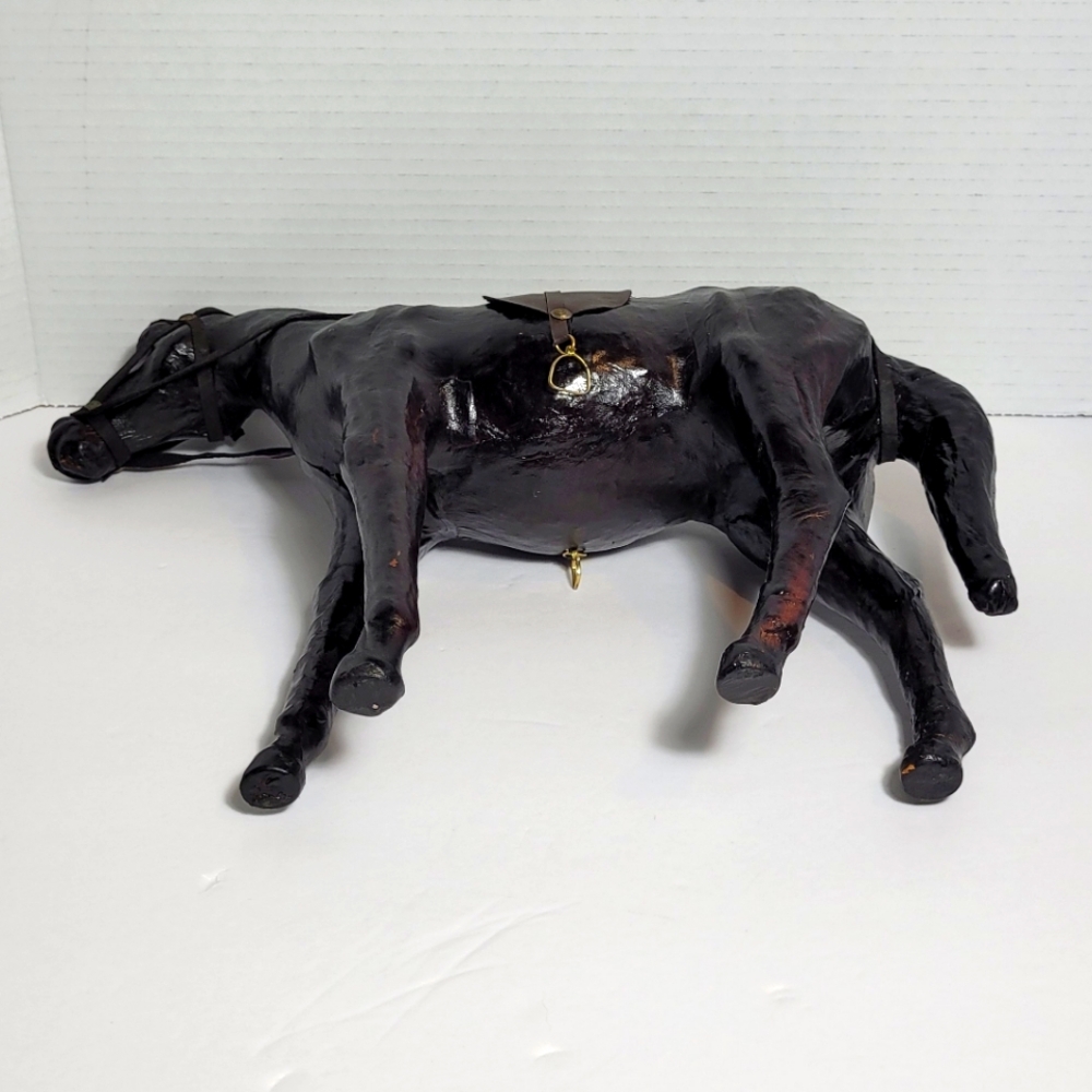 Vintage Brown Leather Wrapped Horse Statue Figure With Saddle - Picture 10 of 12